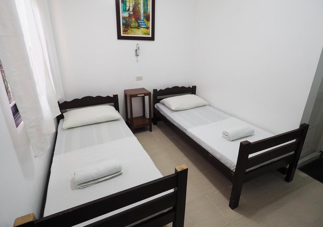 Balay Travel Lodge Paoay Esterno foto