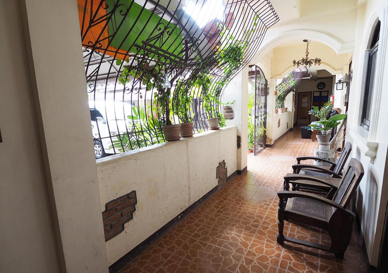 Balay Travel Lodge Paoay Esterno foto