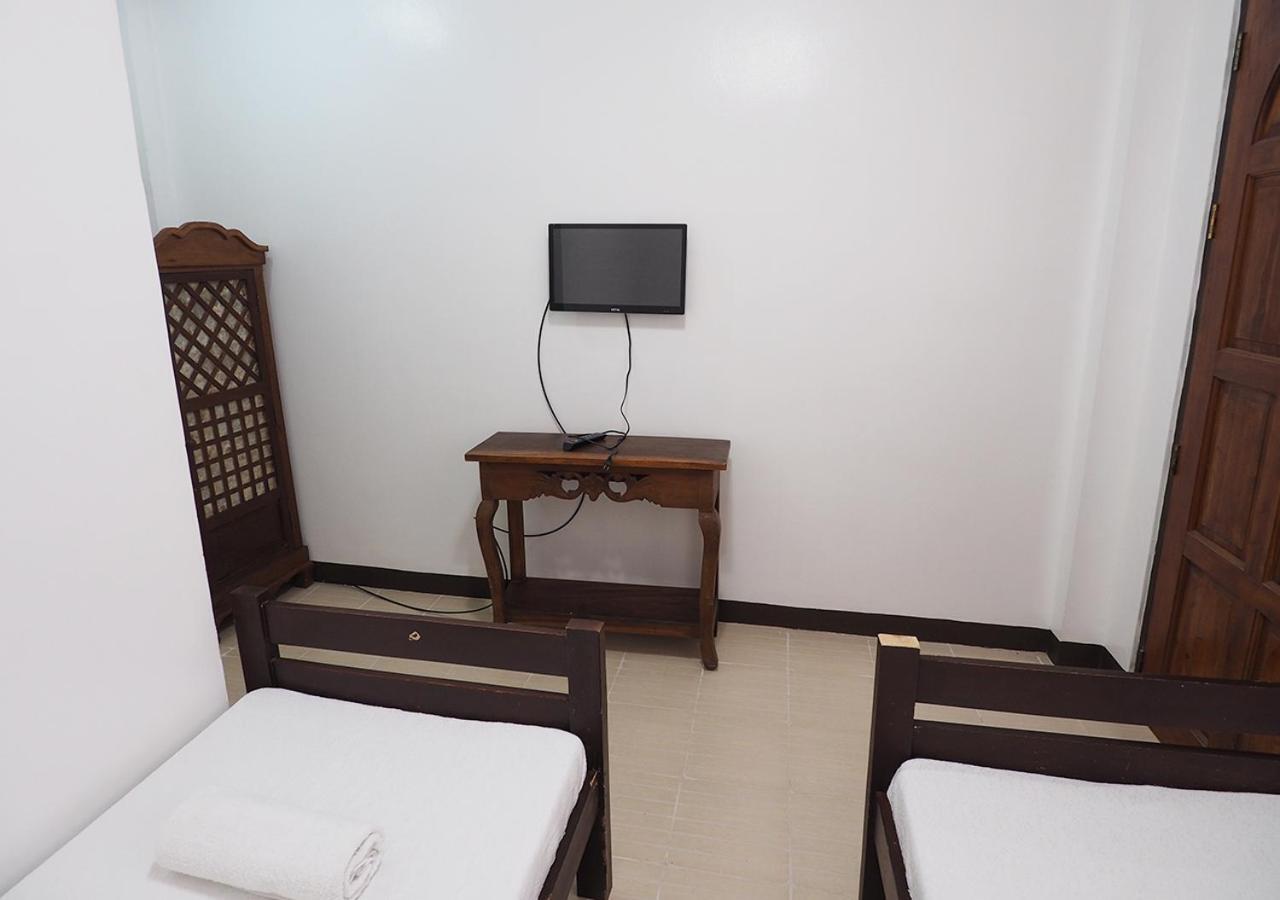 Balay Travel Lodge Paoay Esterno foto